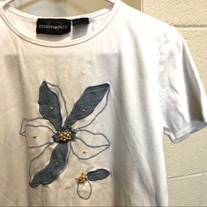 REQUIREMENTS FLOWER CROP SHIRT 💞